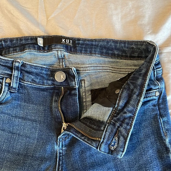 Kut from the Kloth jeans - Picture 2 of 7